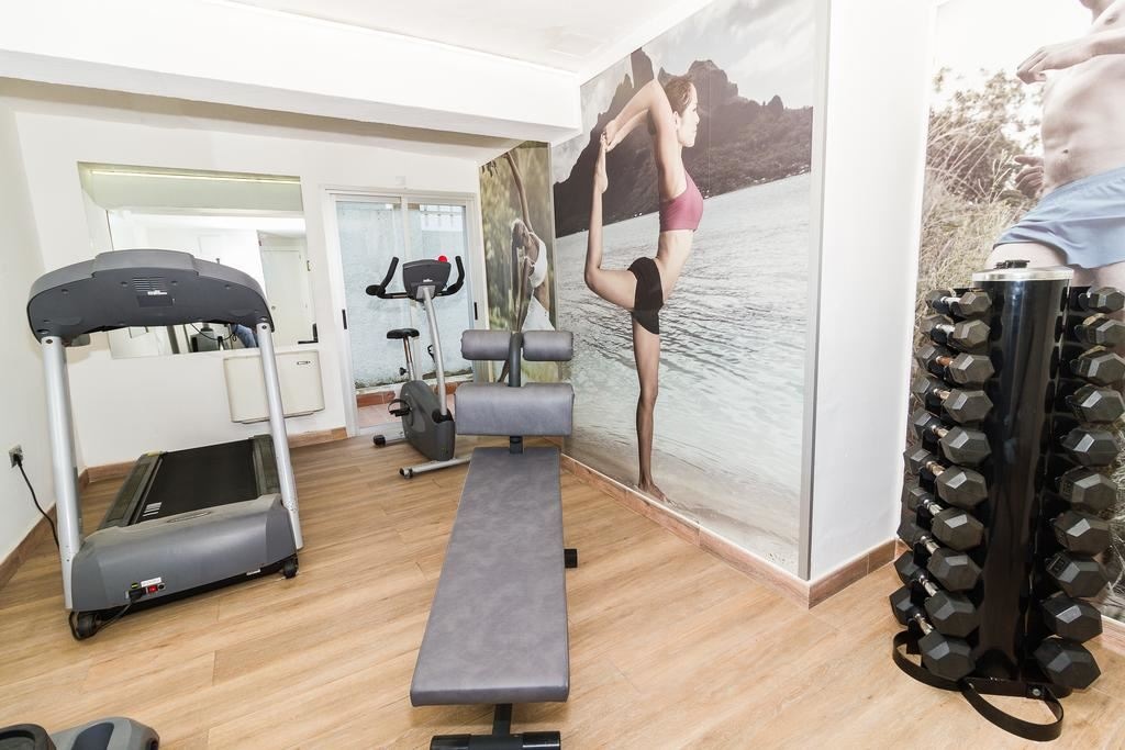 rooms-standard-room-poolview-balcony-or-terrace