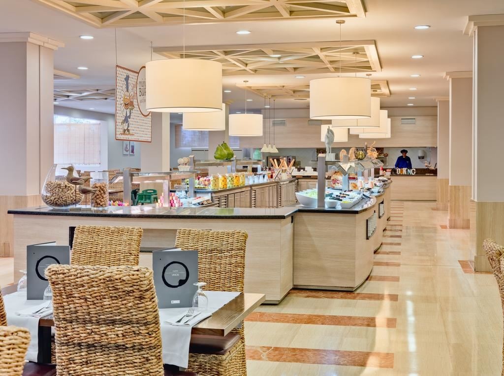 restaurants-restaurants