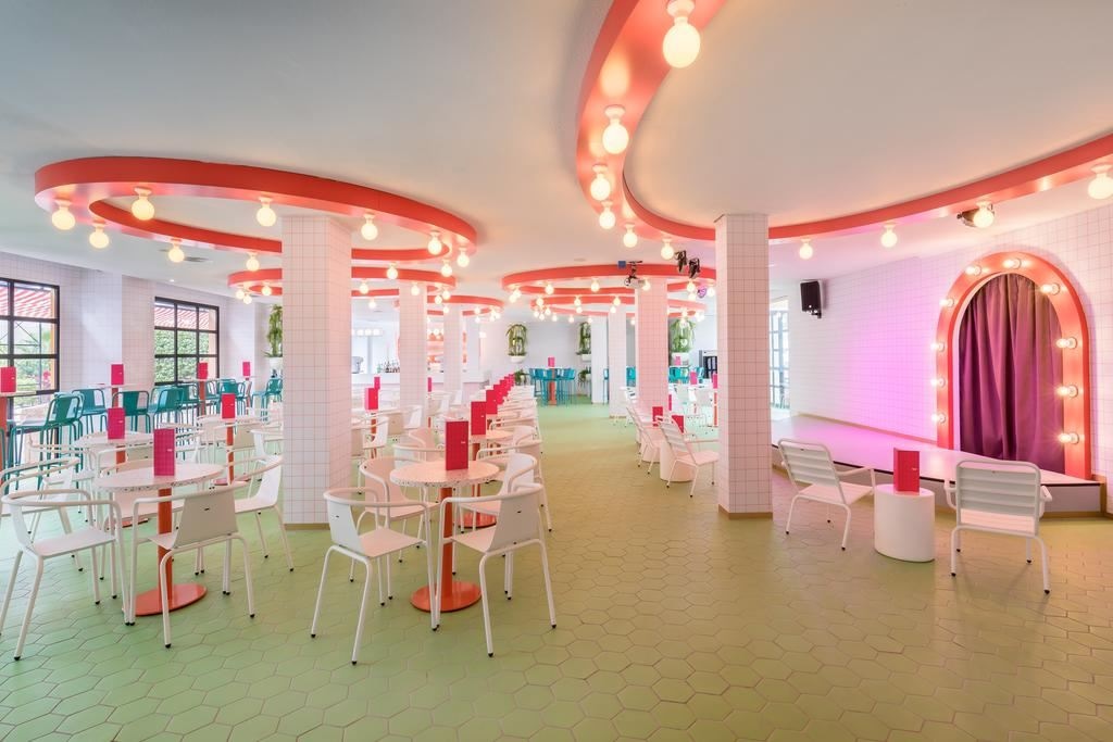 restaurants-restaurants