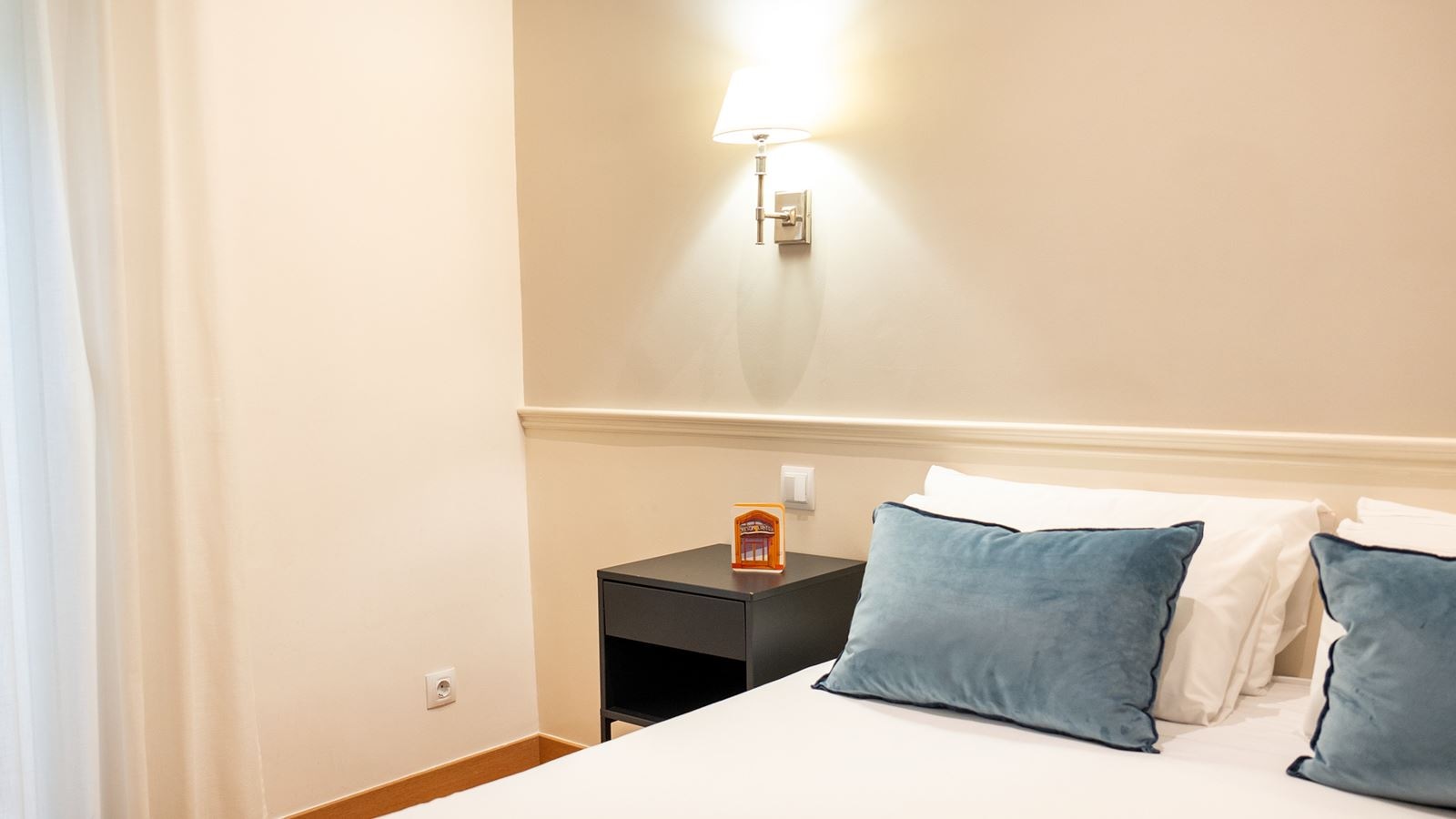 rooms-double-standard-room