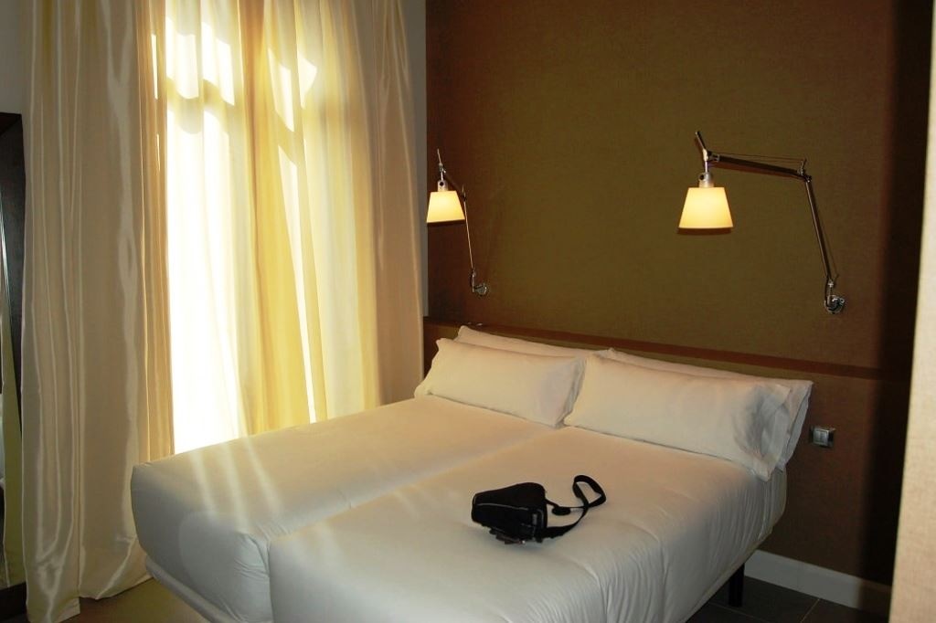 rooms-double-standard-room