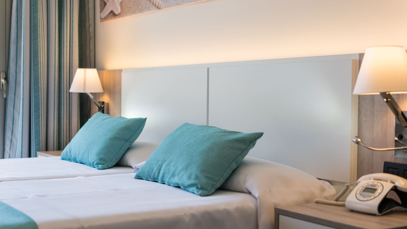 rooms-apartment-1-bedroom-sea-view