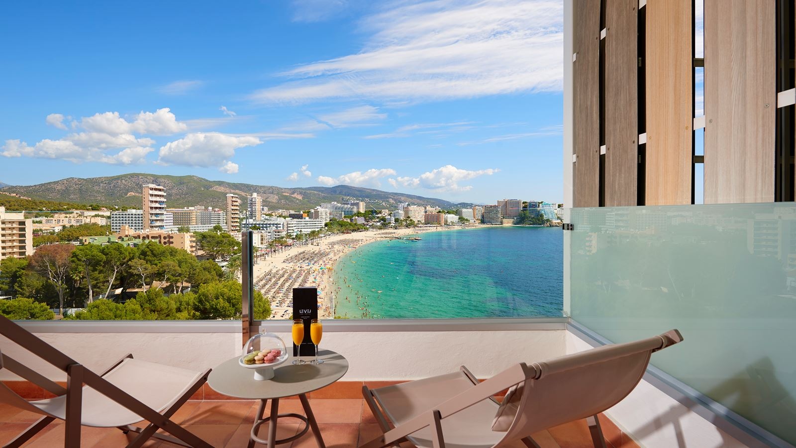 rooms-junior-suite-the-level