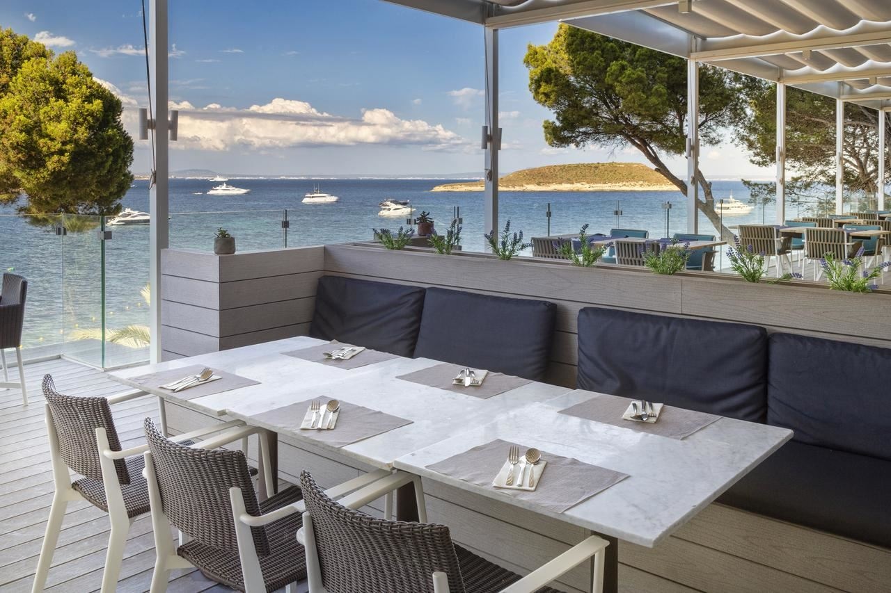 restaurants-merkado-buffet-restaurant