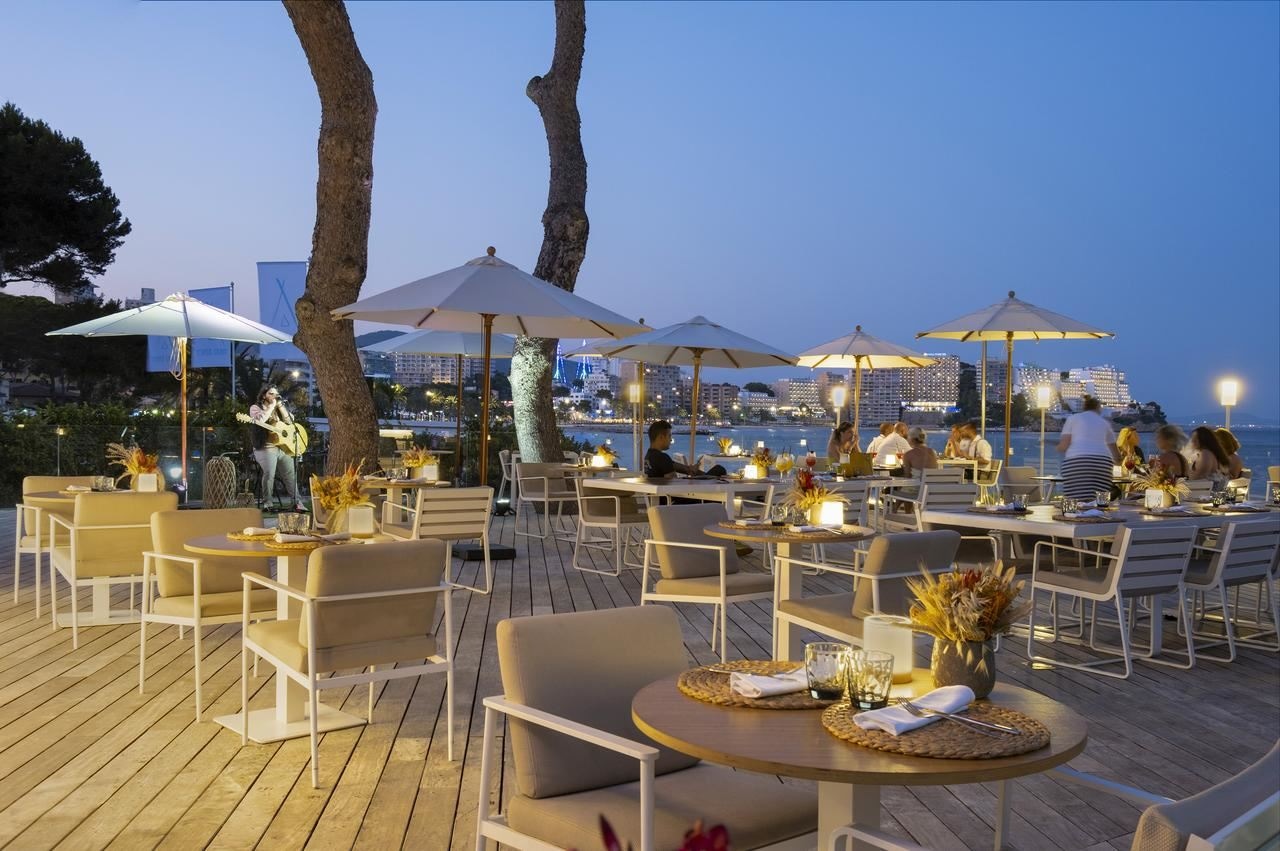 restaurants-cape-nao-beach-club--restaurant