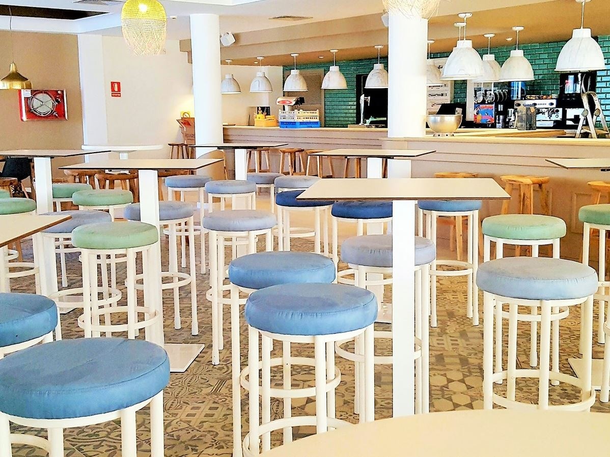 restaurants-snack-bar