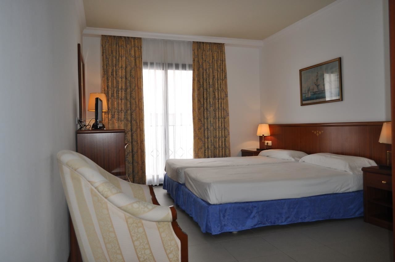 rooms-room-standard-double