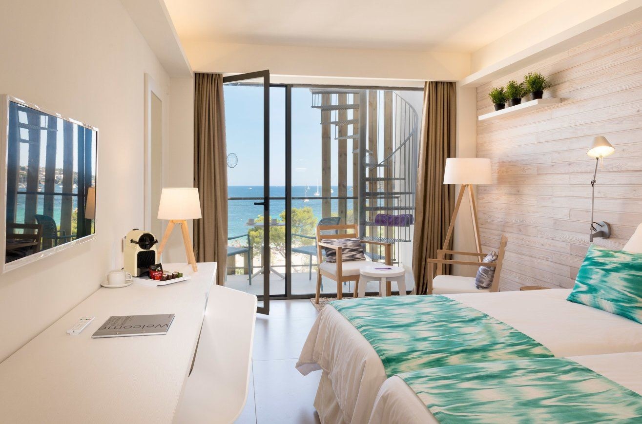 rooms-double-superior-sea-view