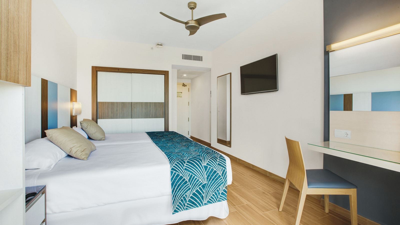 rooms-double-standard