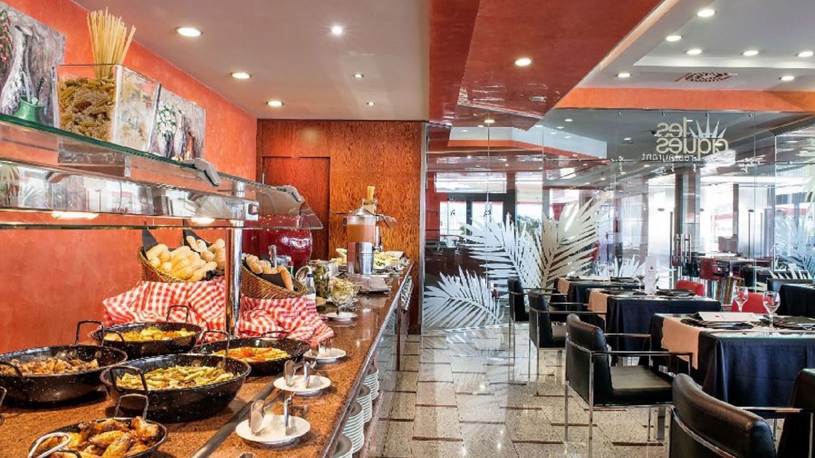 restaurants-restaurants