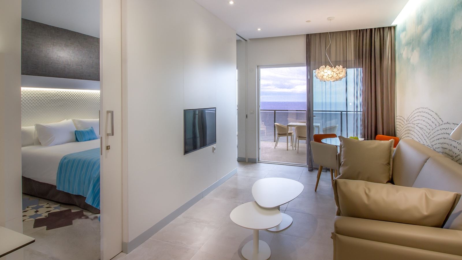 rooms-su--suitopia-suite