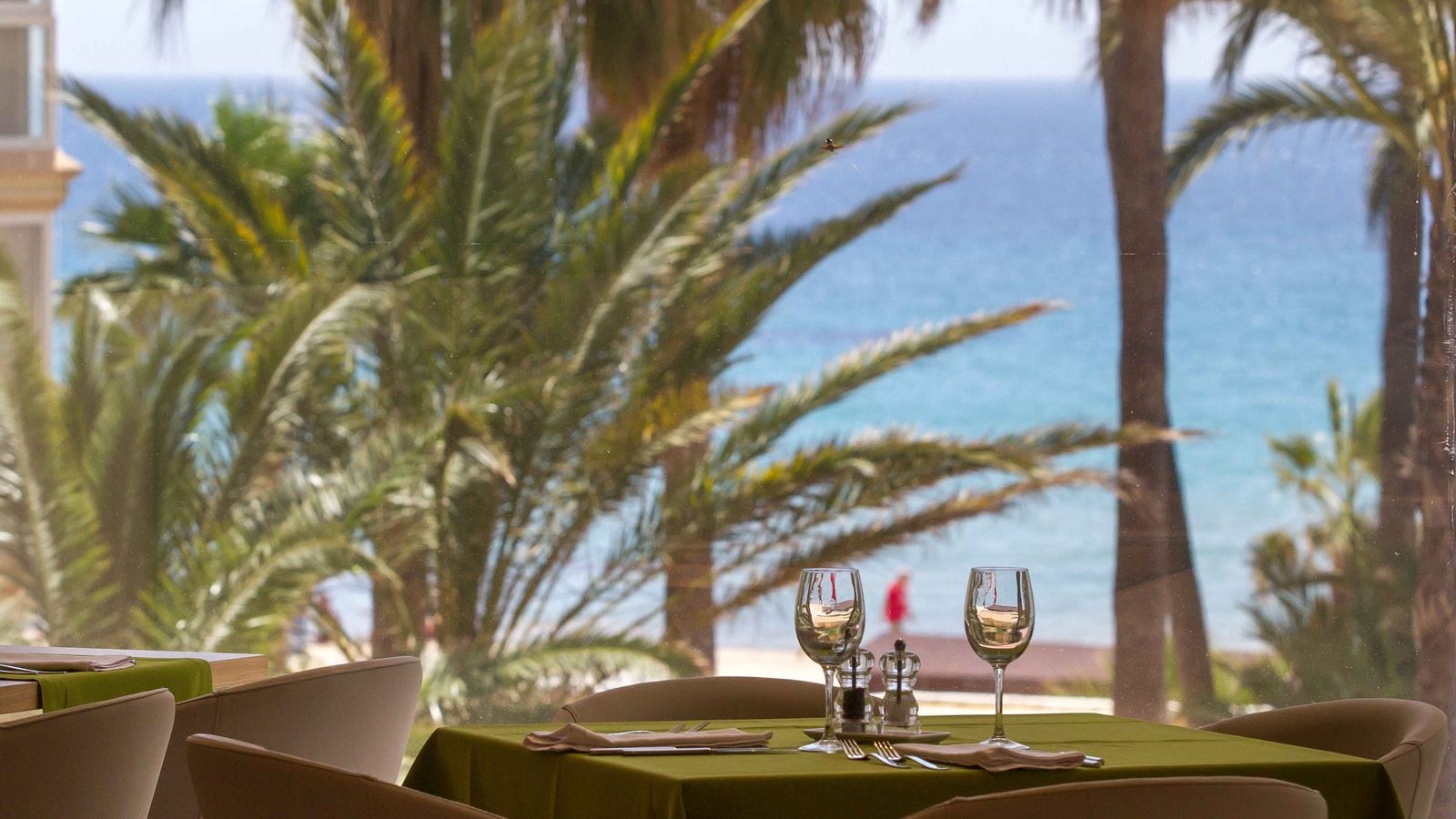 restaurants-hotel-restaurant