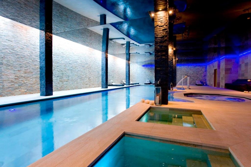 pools-indoor-pool