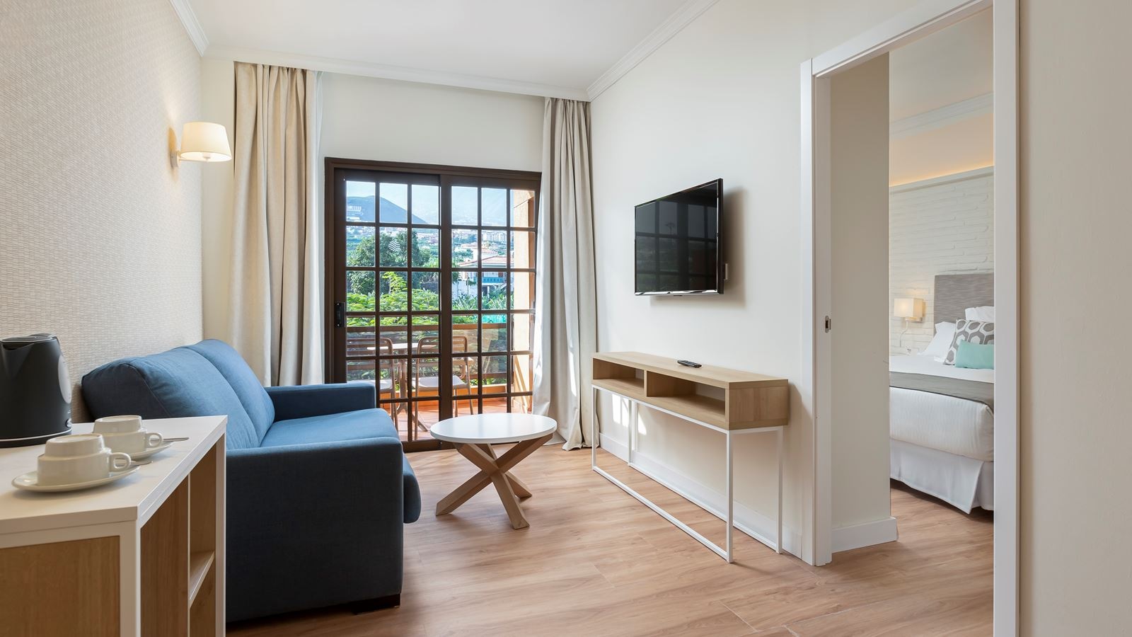 rooms-suite-teide-view-balcony-or-terrace