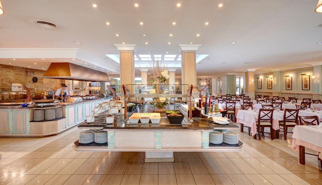 restaurants-restaurant