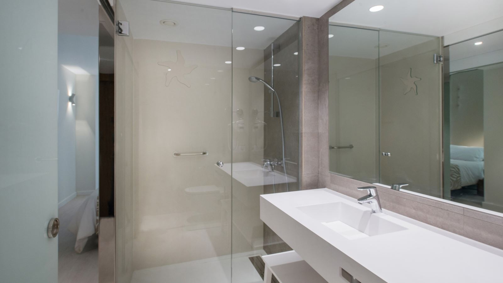 rooms-double-room-garden-view