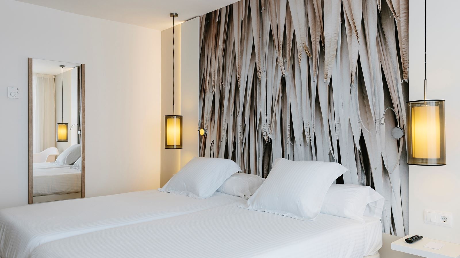 rooms-double-room-with-balcony-or-or-terrace