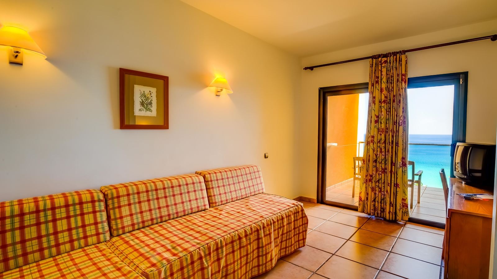 rooms-family-room-sea-view-balcony-or-terrace