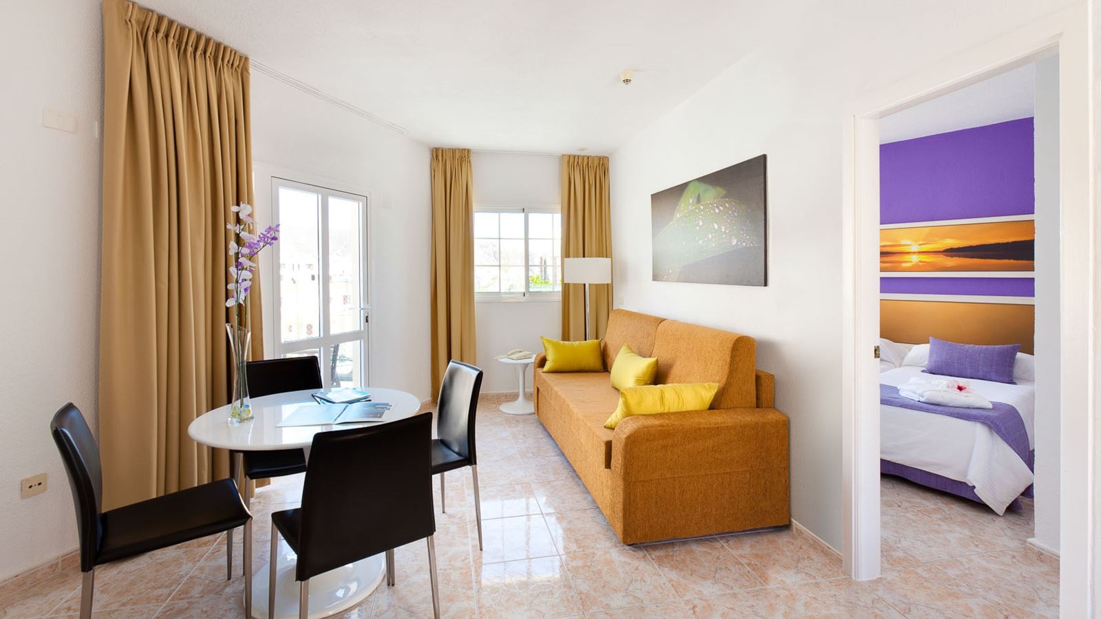 rooms-apartment-2-bedrooms