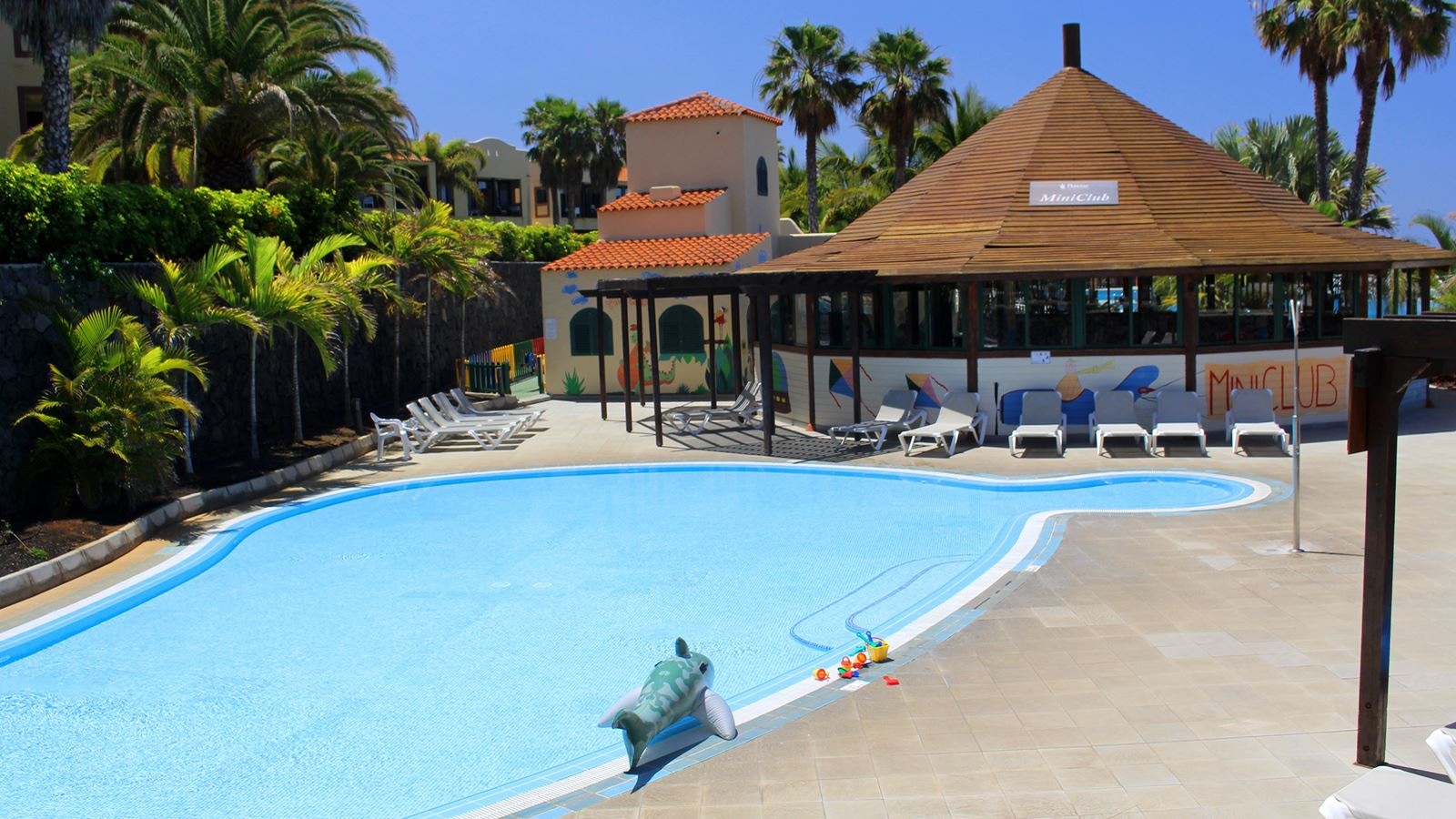 pools-outdoor-childrens-pool