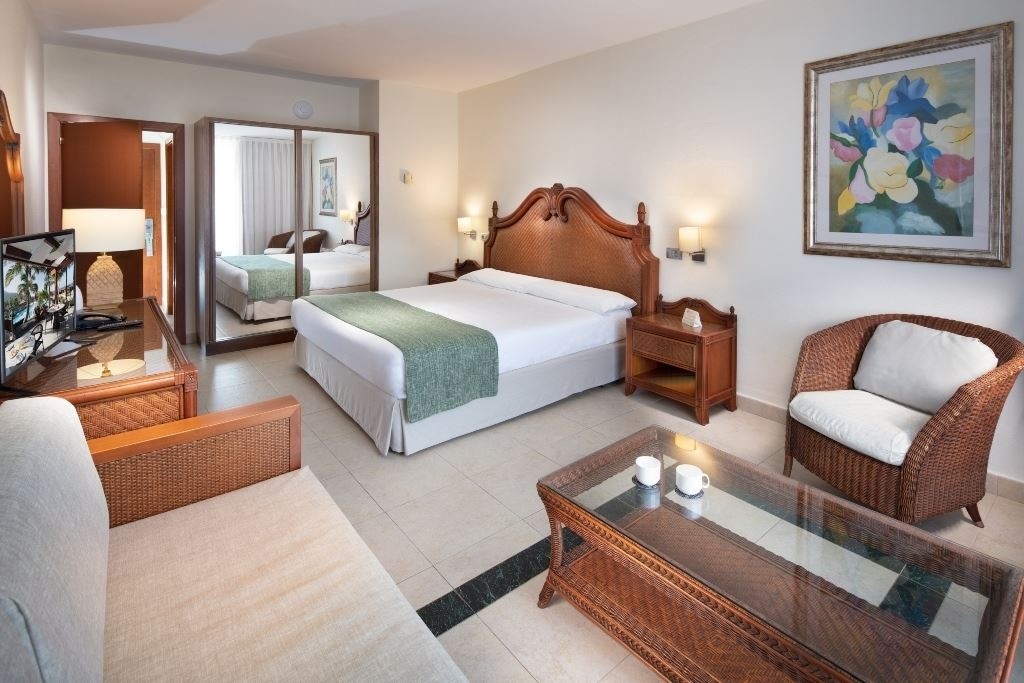 rooms-family-superior--sea-view