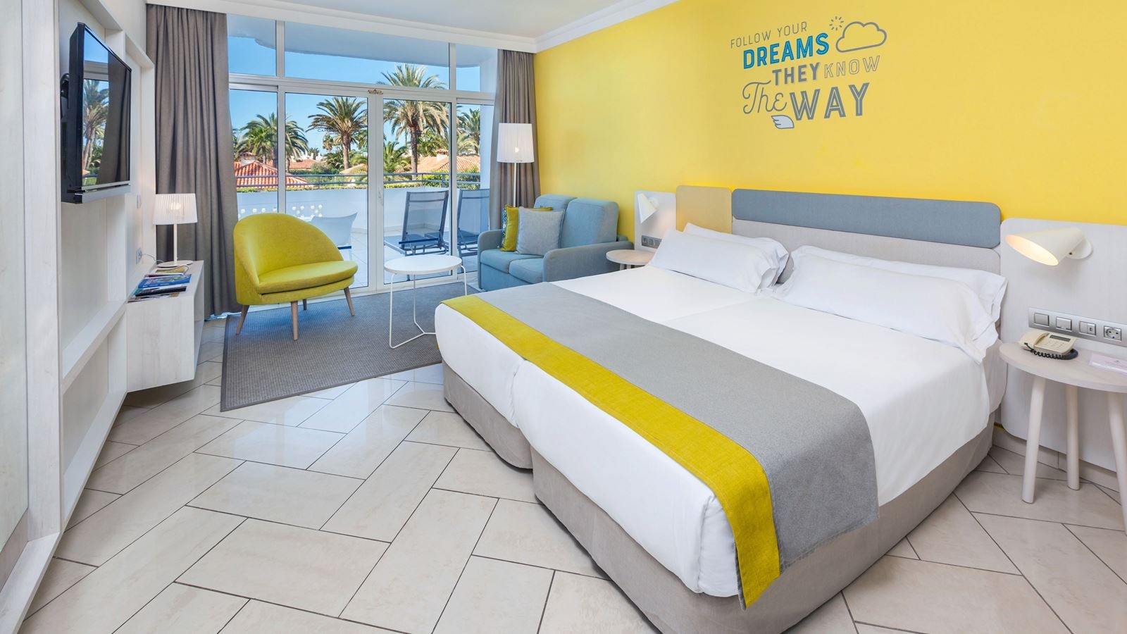 rooms-dst-double-standard-balcony