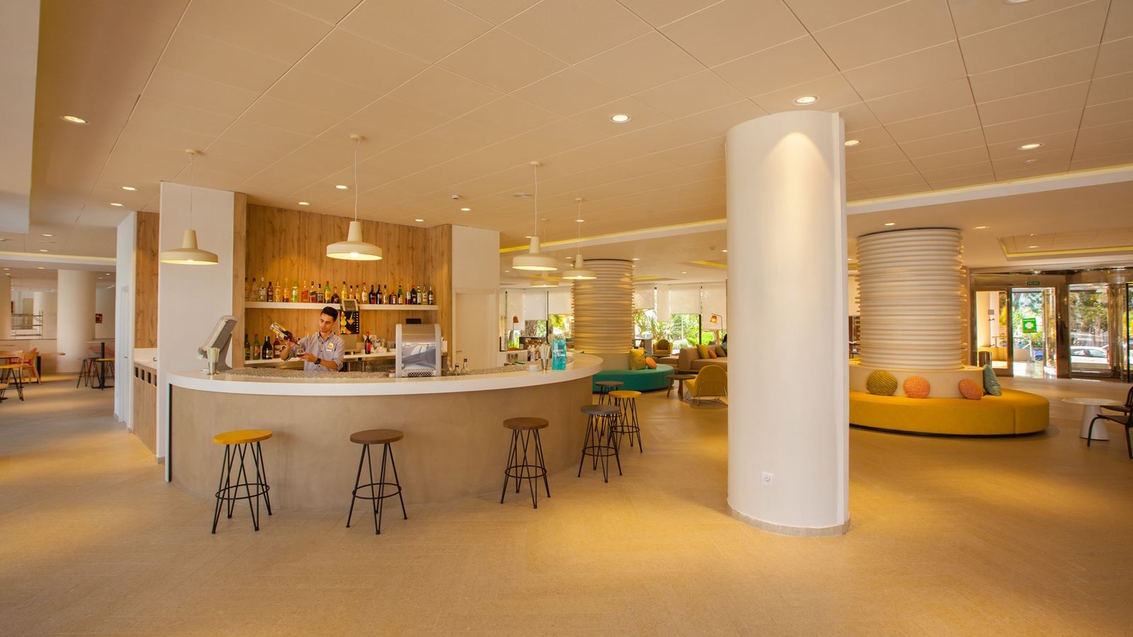 bars-bar-terraza-loby