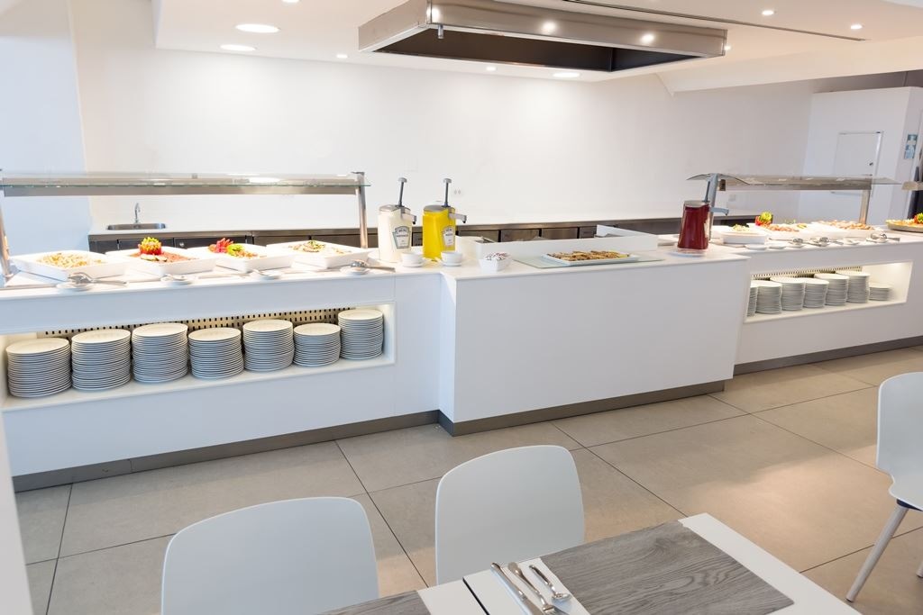 restaurants-breakfast-buffet