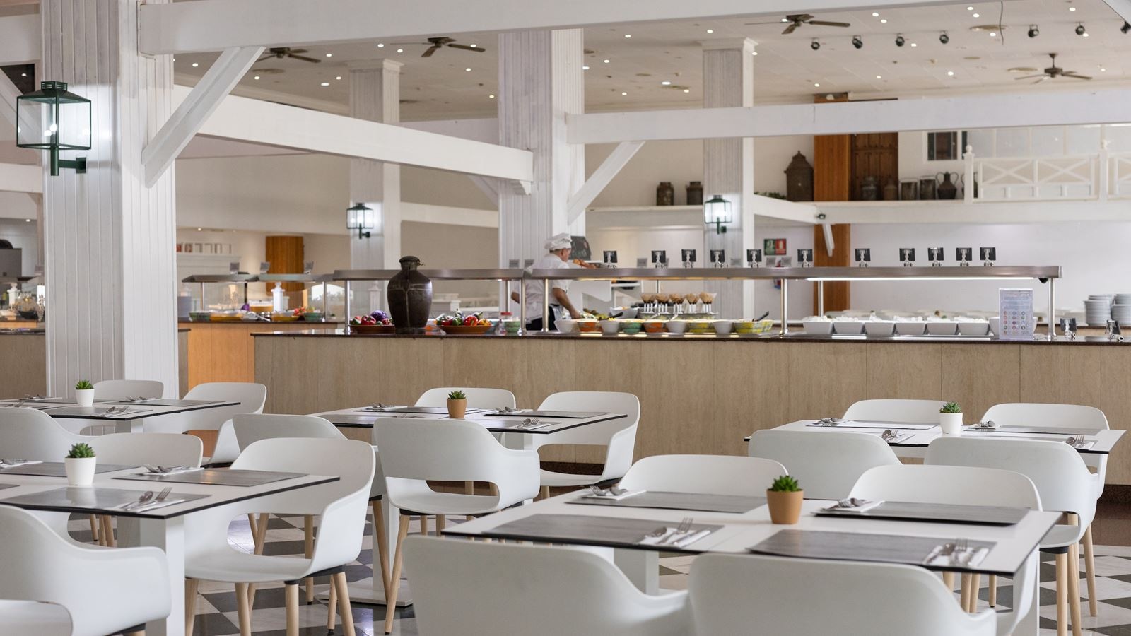 restaurants-main-restaurant