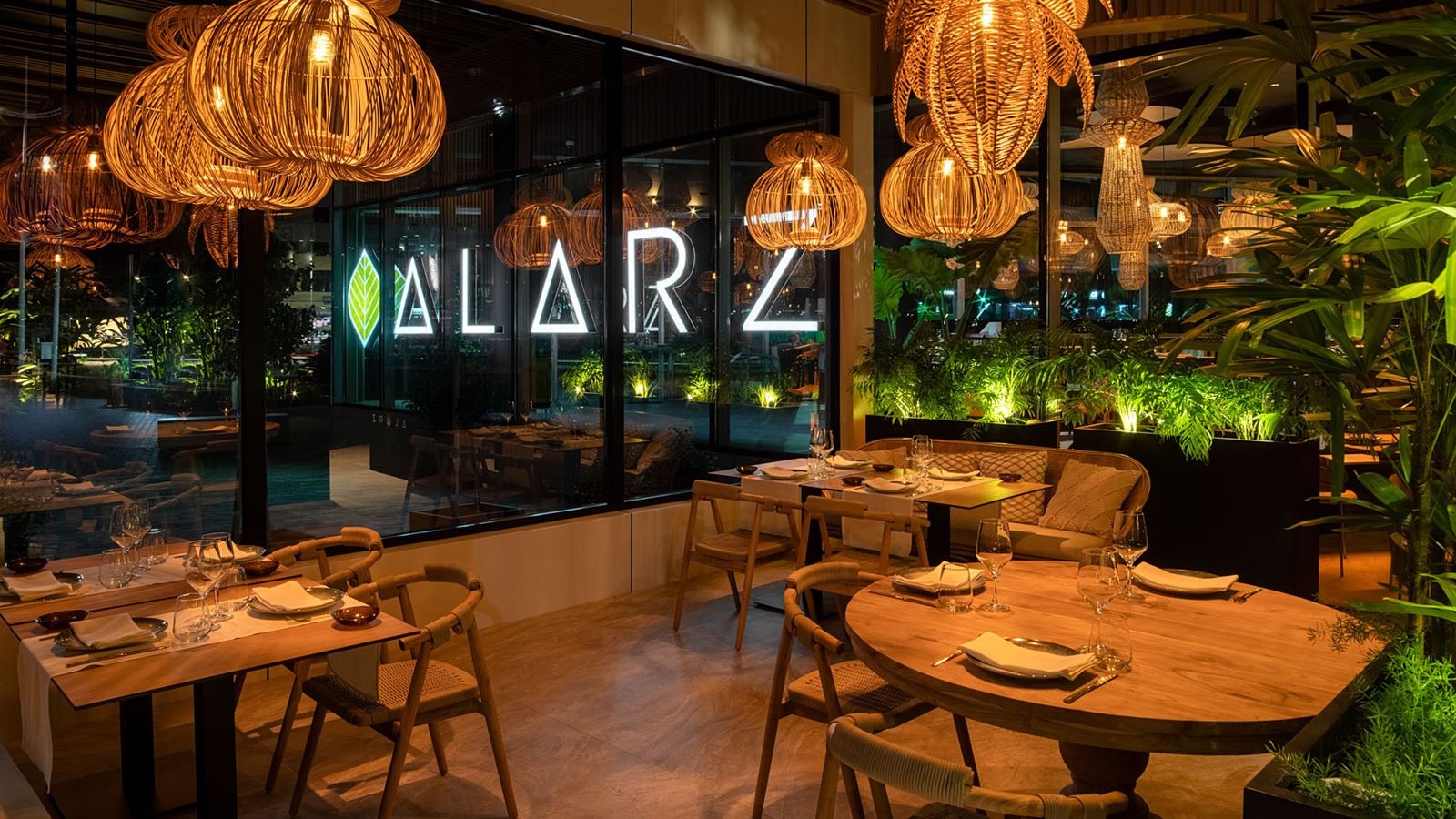 restaurants-alarz-bahía-club