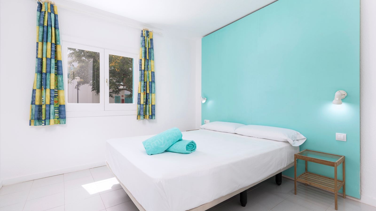 rooms-one-bedroom-suite-terrace