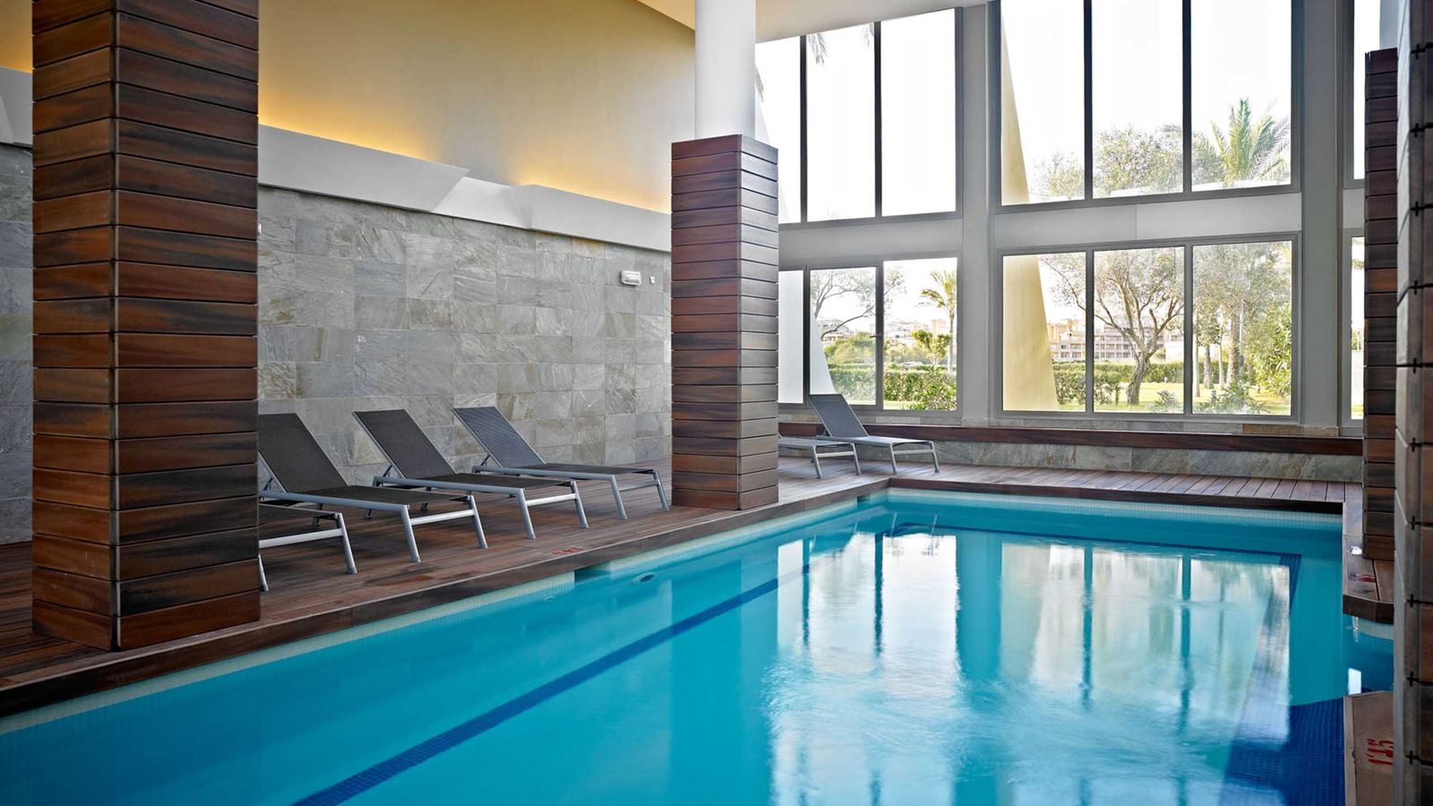 pools-indoor-pool