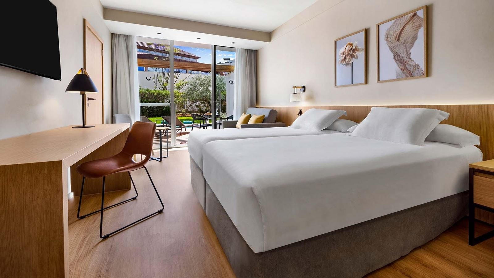 rooms-double-select-swim-up