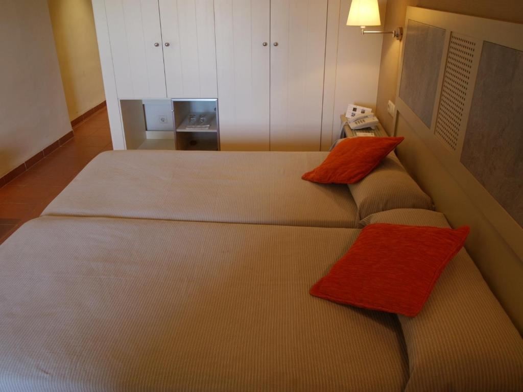 rooms-double-standard-room