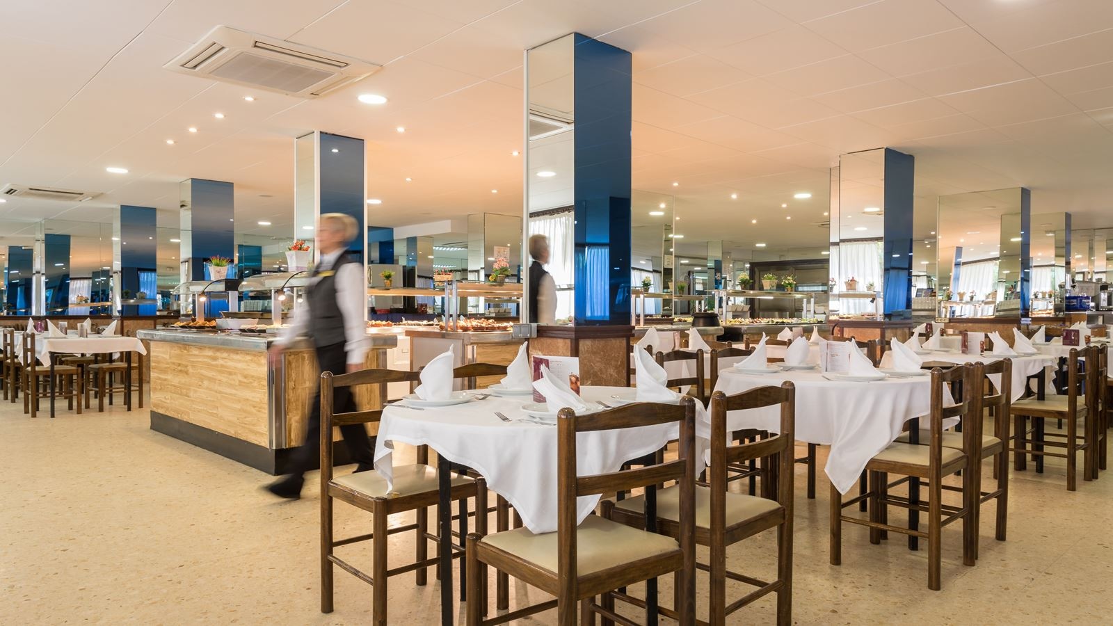 restaurants-main-restaurant