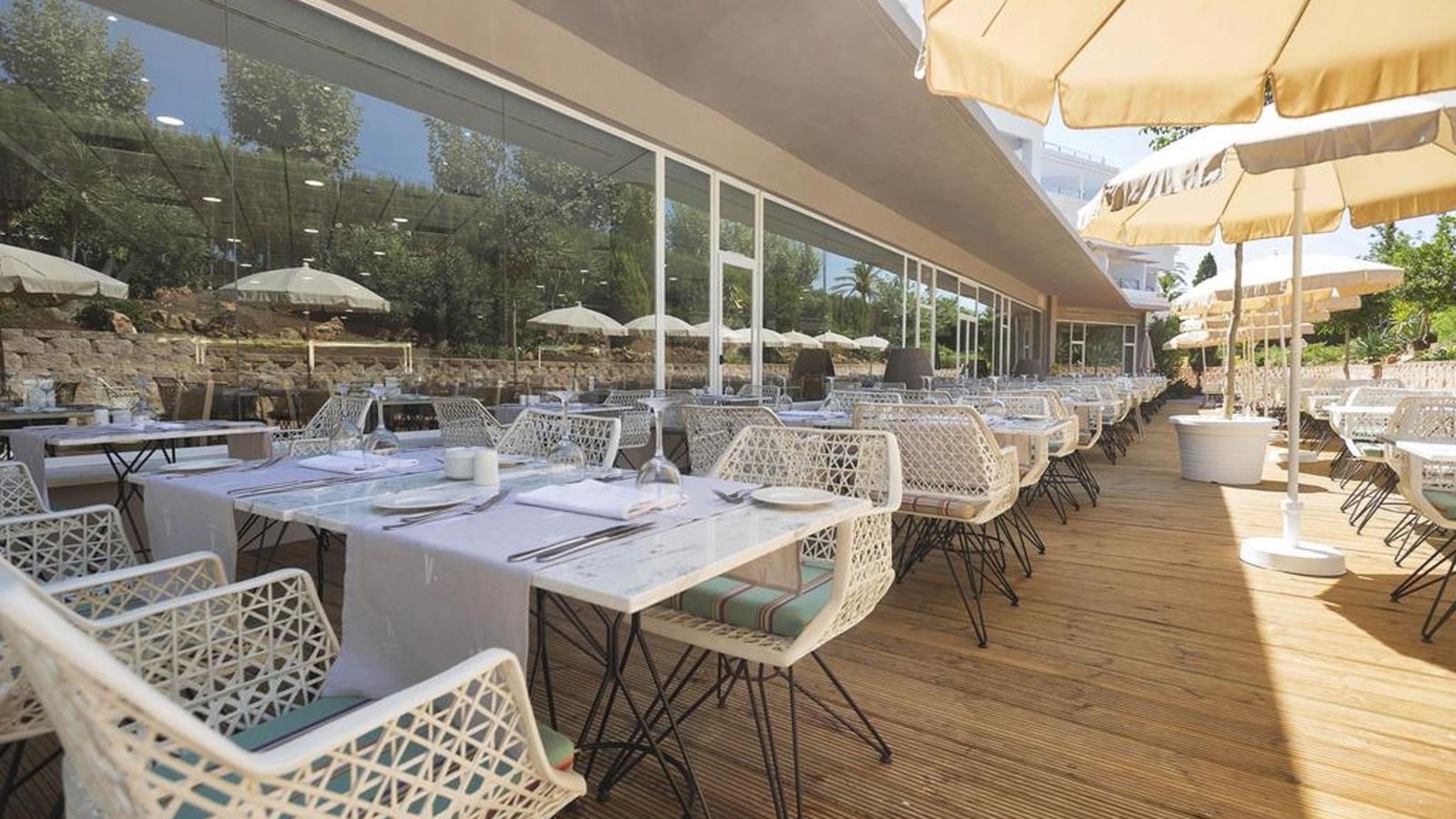 restaurants-main-restaurant