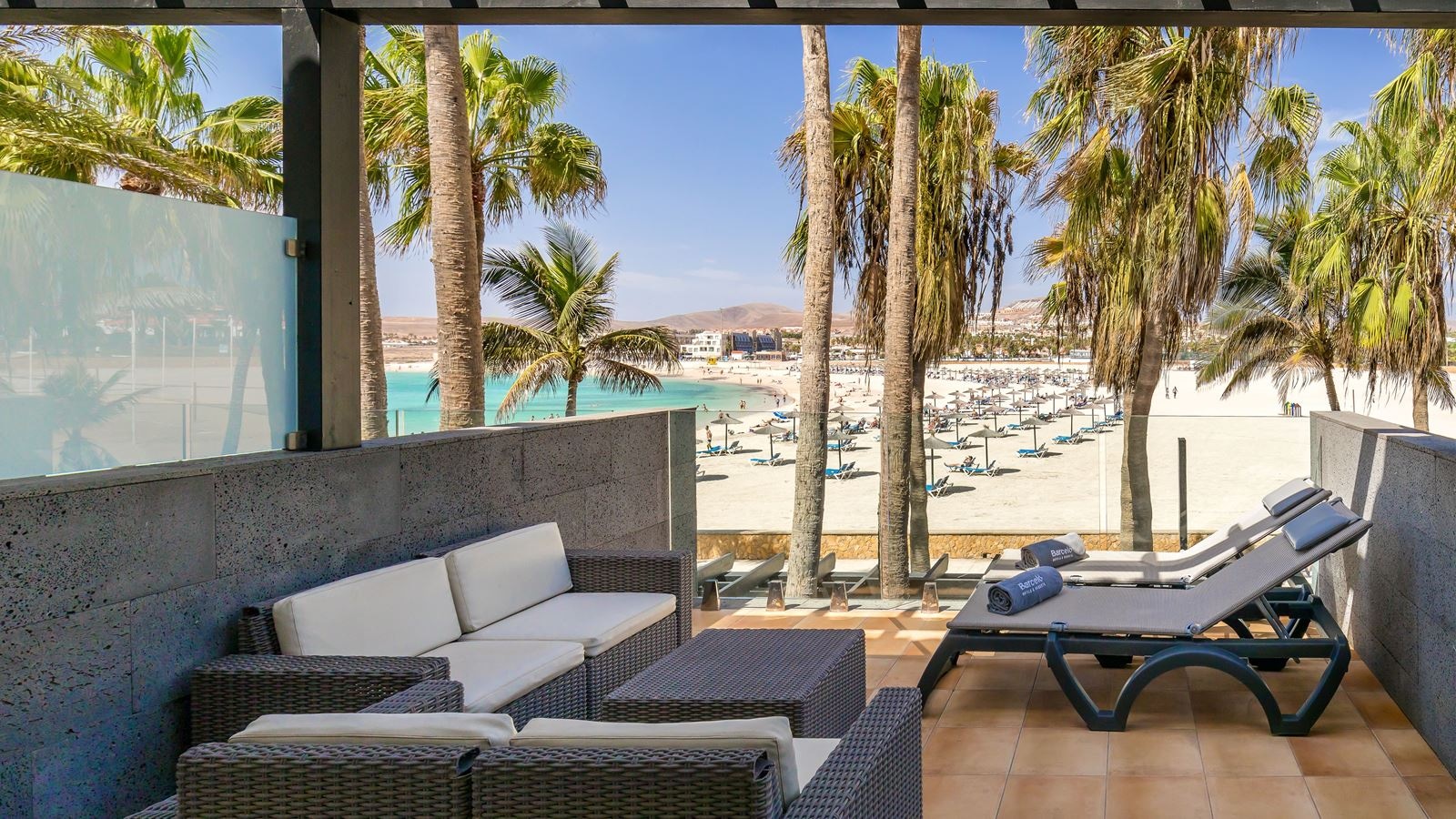 rooms-suite-deluxe-sea-view