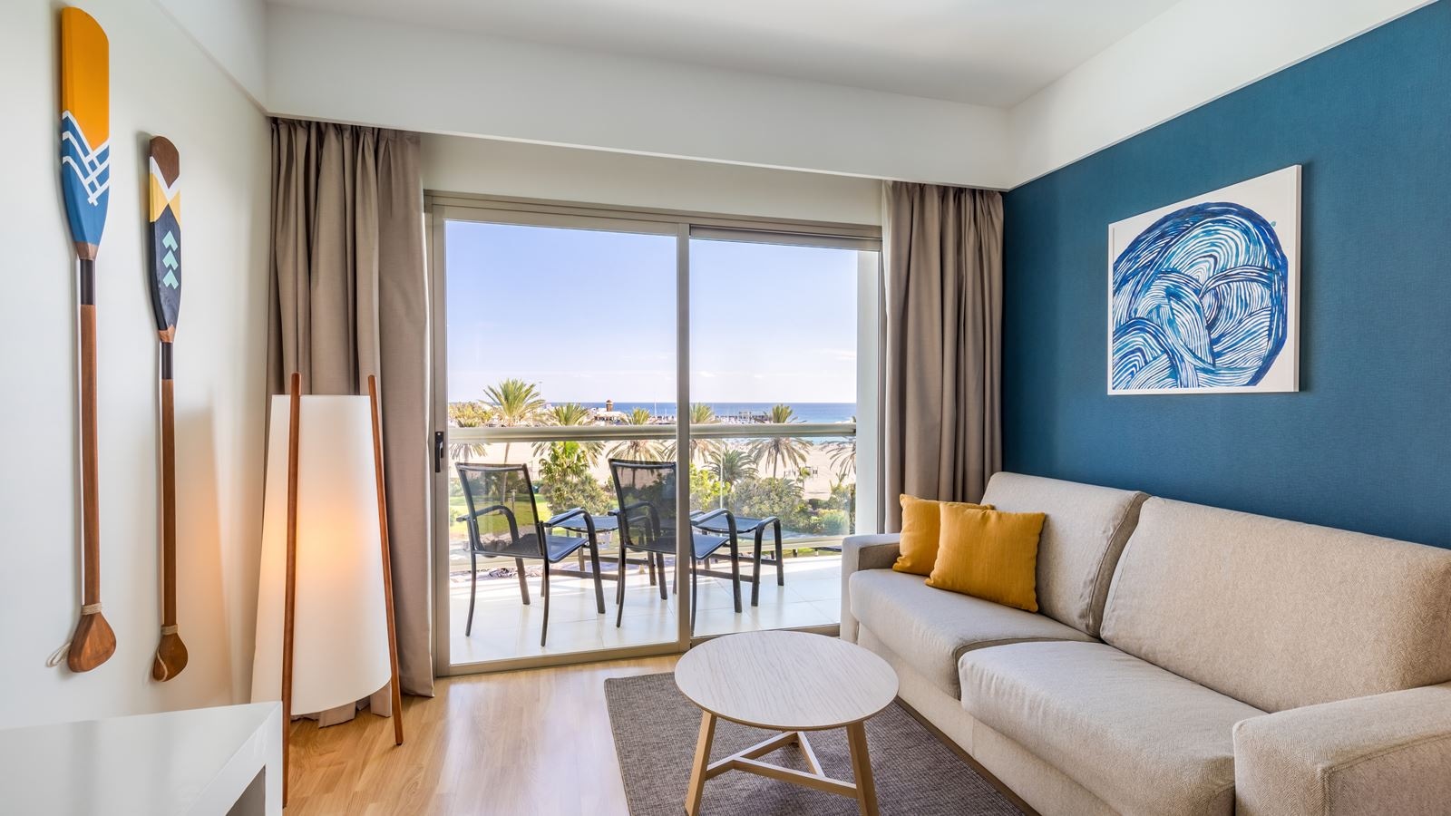 rooms-deluxe-room-ocean-view-balcony-or-terrace