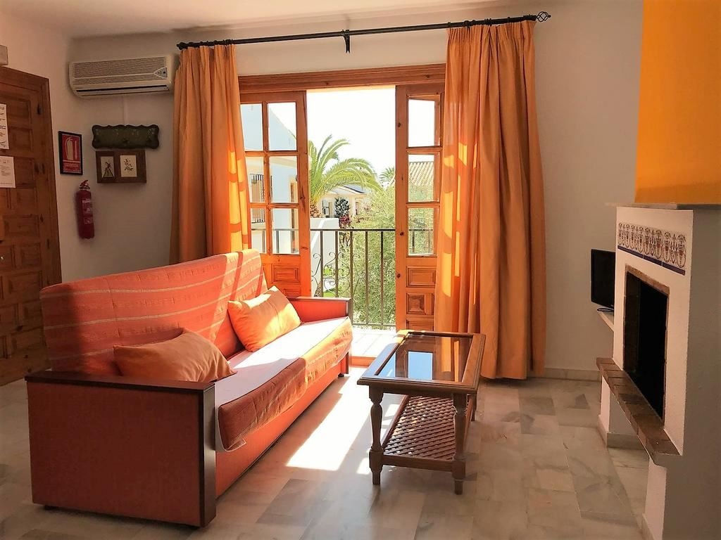 rooms-1-bedroom-superior-apartment