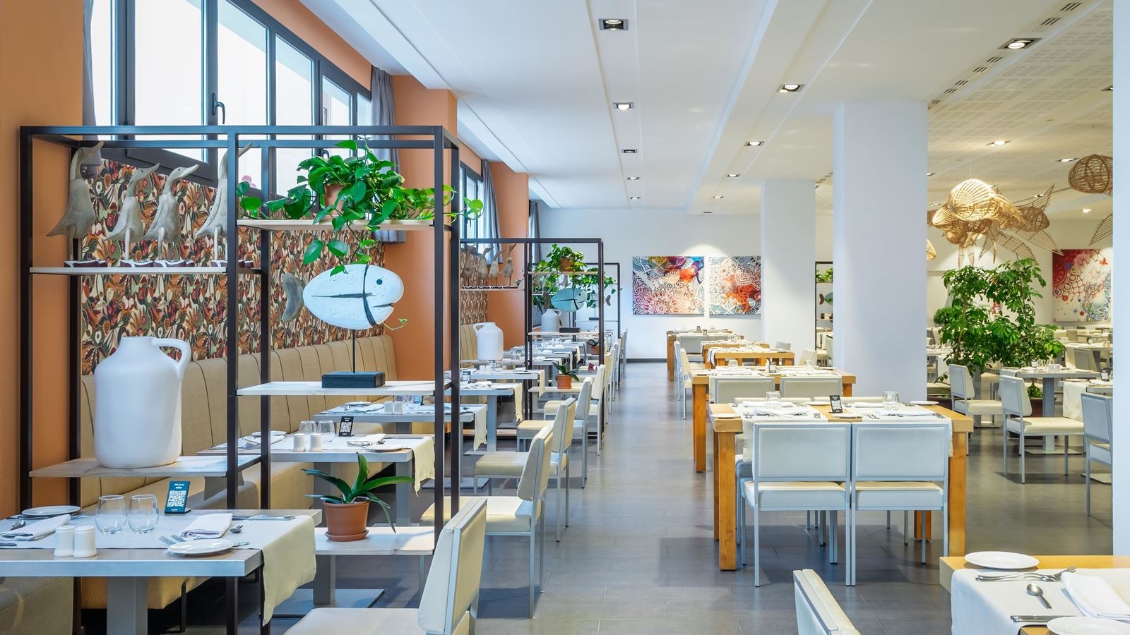 restaurants-restaurant