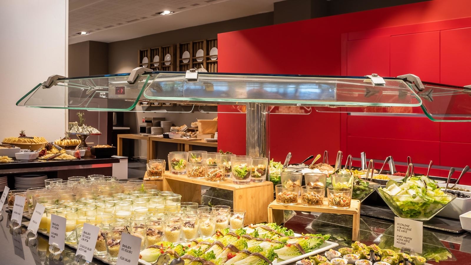 restaurants-restaurant