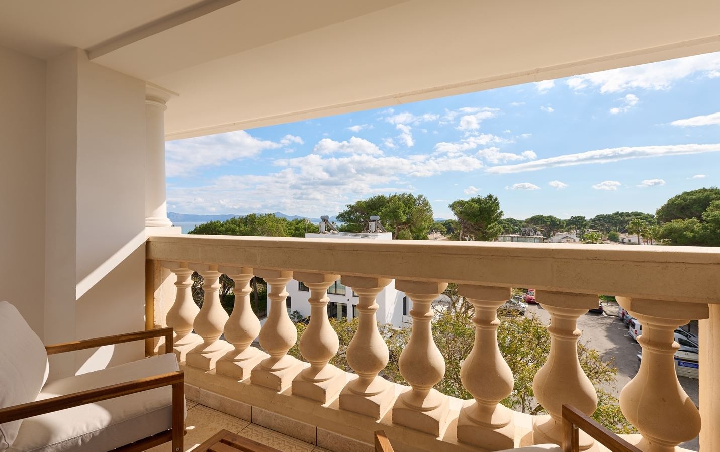 rooms-double-deluxe-2-twin-beds-balcony-or-terrace