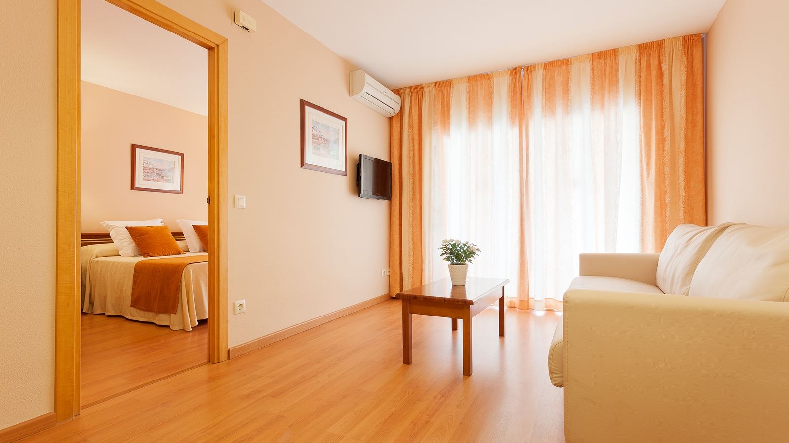 rooms-apartments-beverly