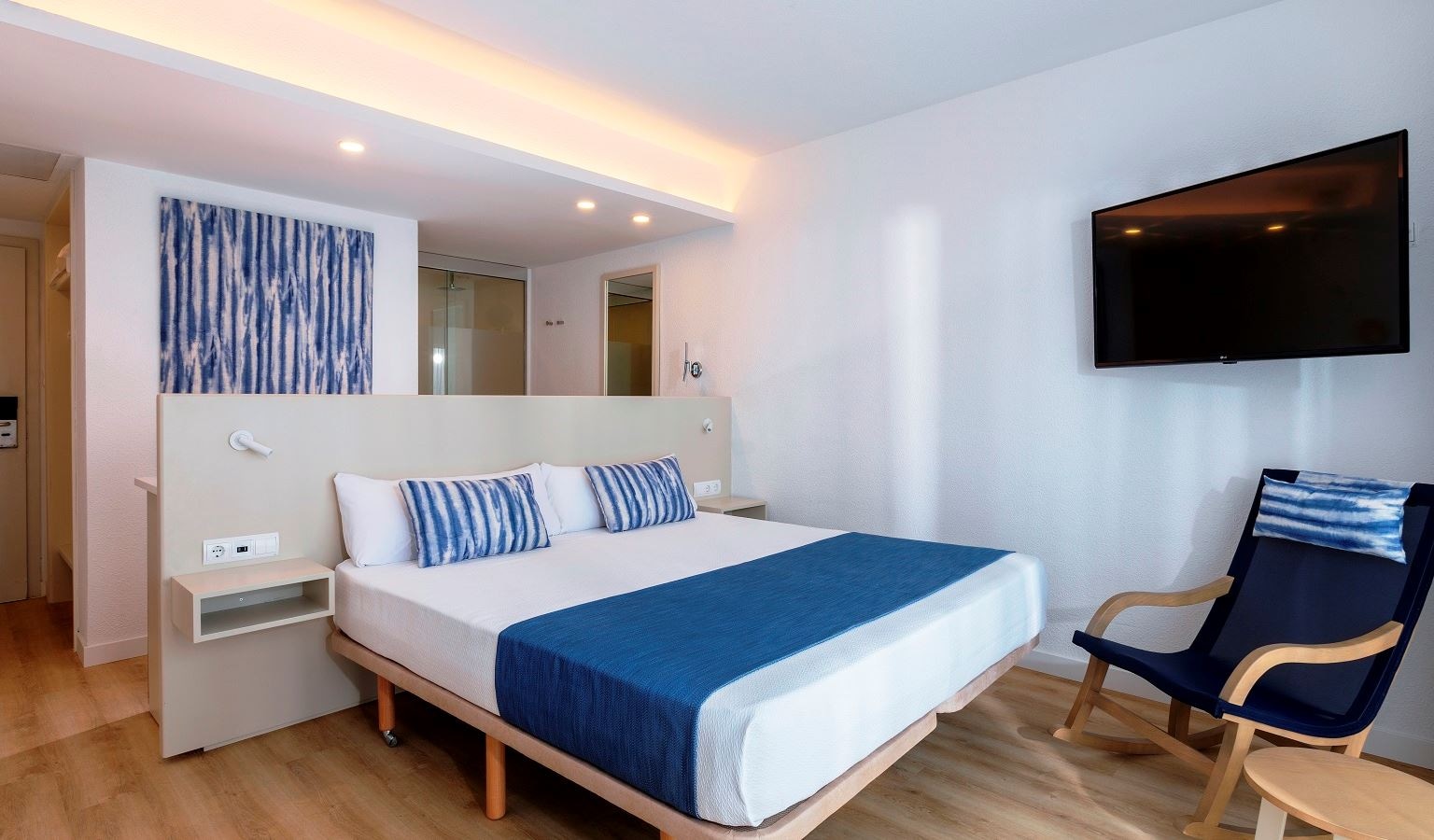 rooms-double-superior-sea-view-balcony-or-terrace