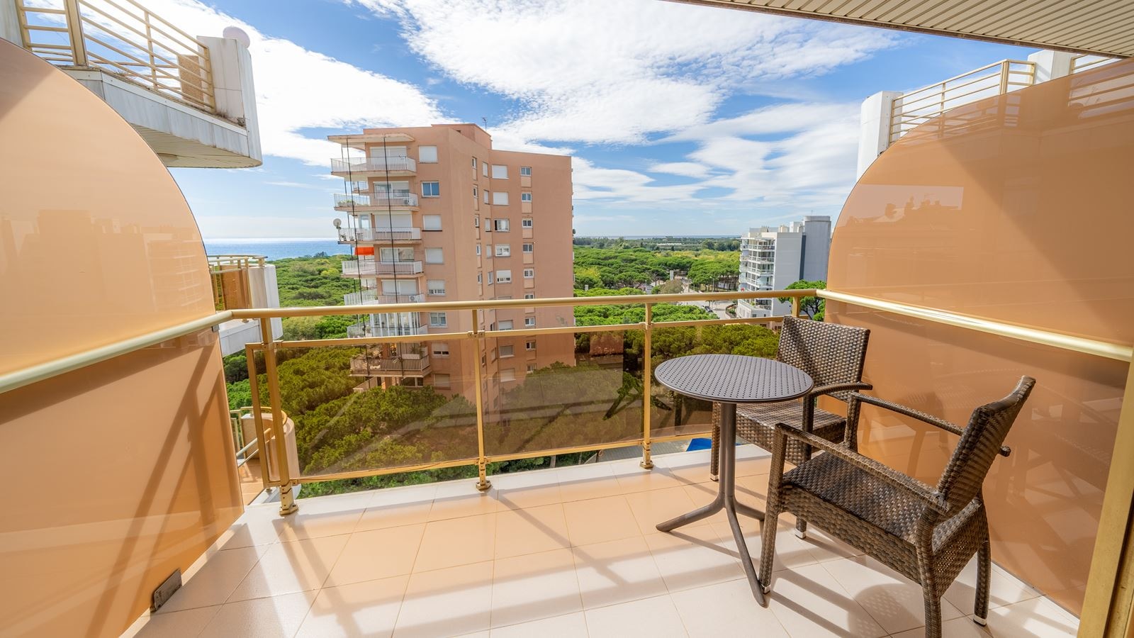 rooms-plus-room-front-sea-view-balcony-or-terrace