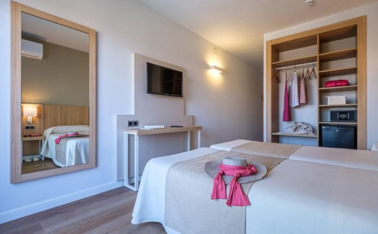 rooms-doble-superior-room