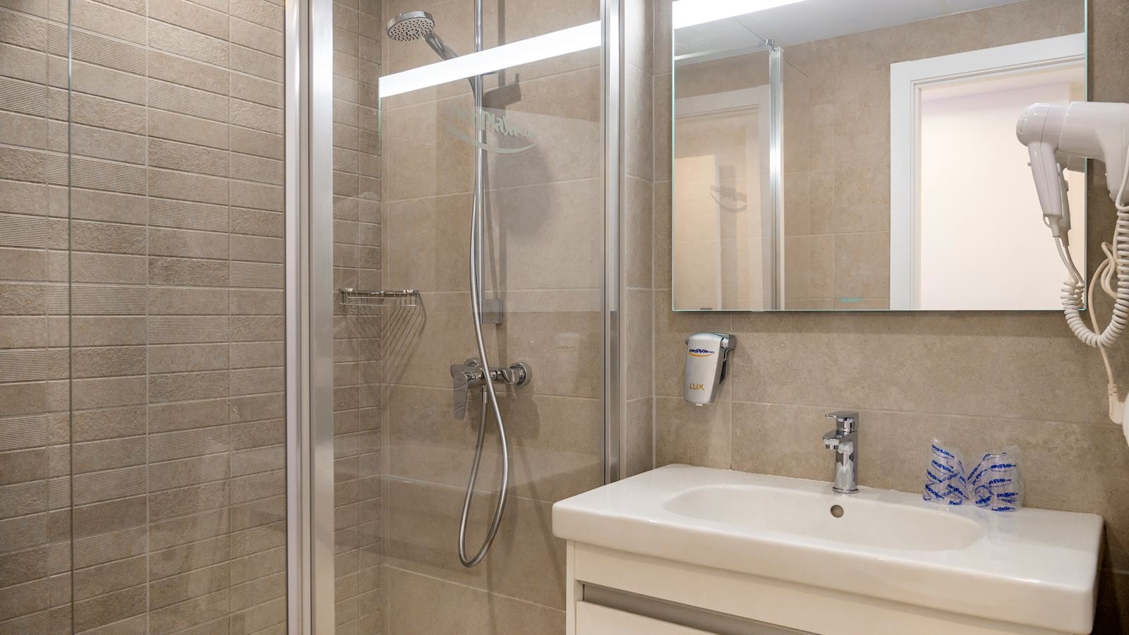 rooms-standard-room-balcony-or-terrace