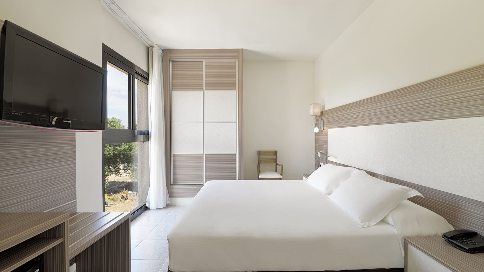 rooms-junior-suite-basic