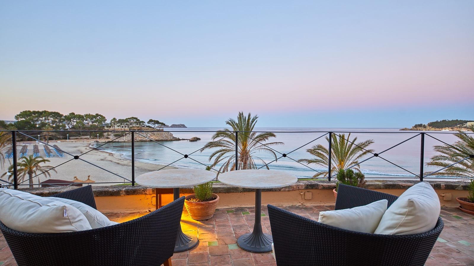 bars-piano-bar--sky-bar