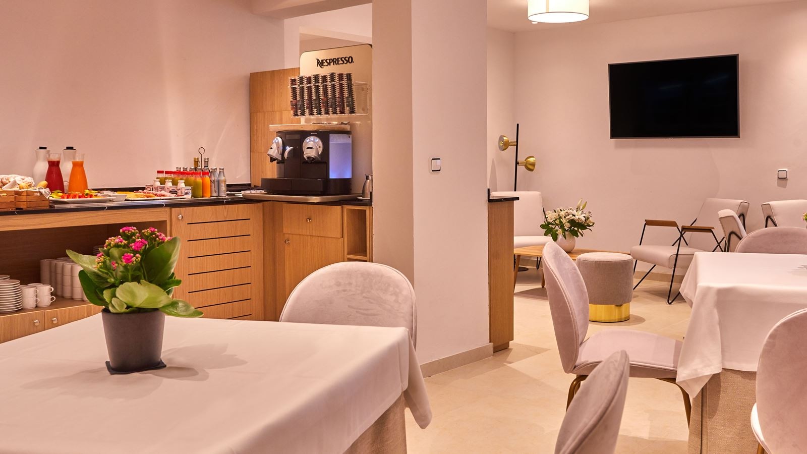 rooms-suite-sea-view-preffered-club